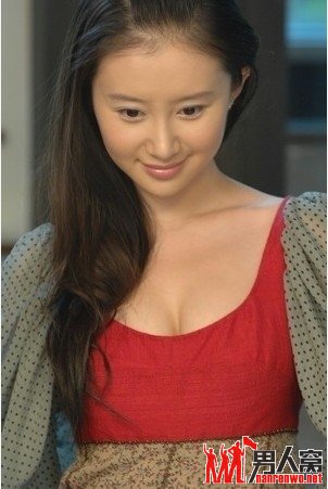 玉女重口味造型更惊人  侯佩岑爆乳