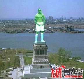 巴神很忙！ 进球秀遭网友围观PS恶搞