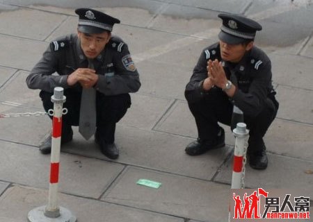 无敌了！你伤不起的雷人保安