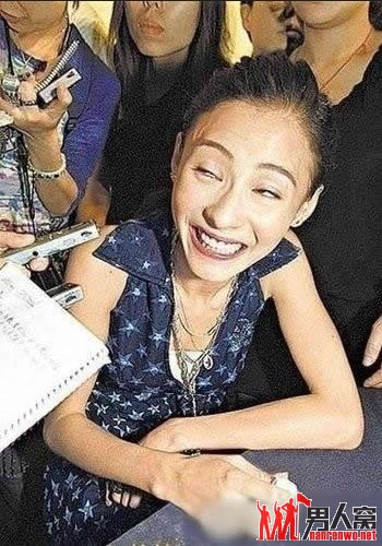 揭秘那些经典不雅照的明星