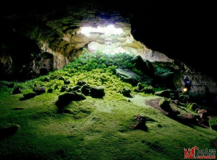 盘点世界各地迷人洞穴 历经千百万年不巧